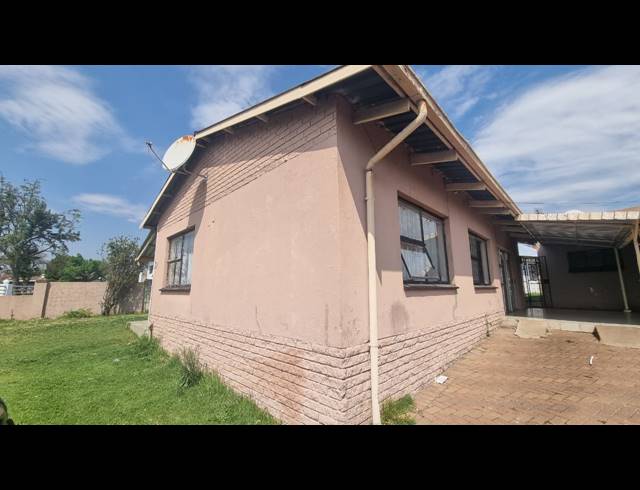 3 BEDROOM HOUSE FOR SALE IN ARBORPARK